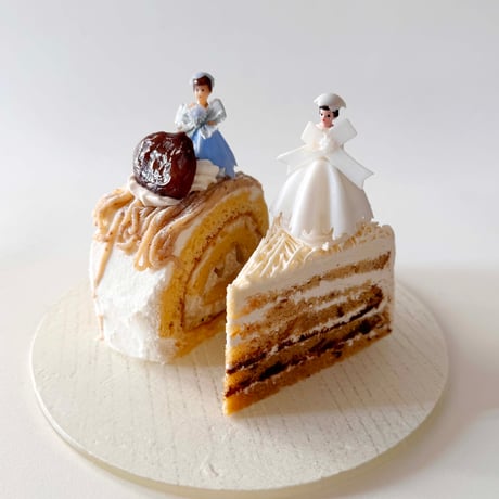 cake topper