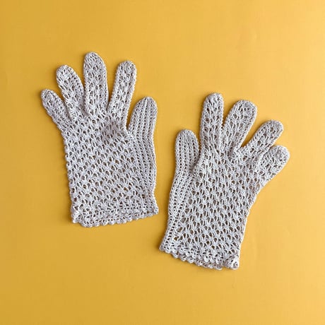 60s crochet glove