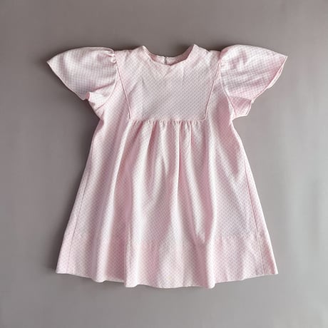pink dress