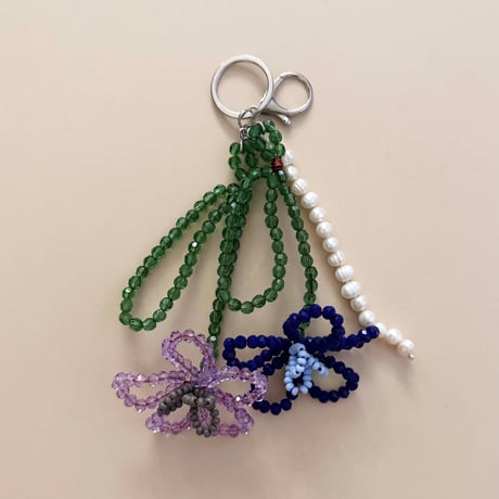 Mikita Kunitsky_Wildflowers Key-Ring