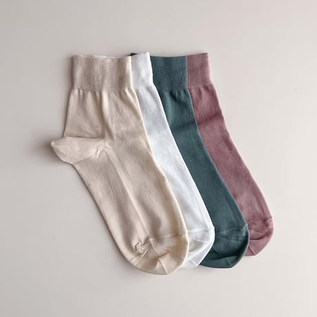 2e CHESTS×MARCOMONDE_BASIC SHORT socks (Green,Pink,L.Beige,White)