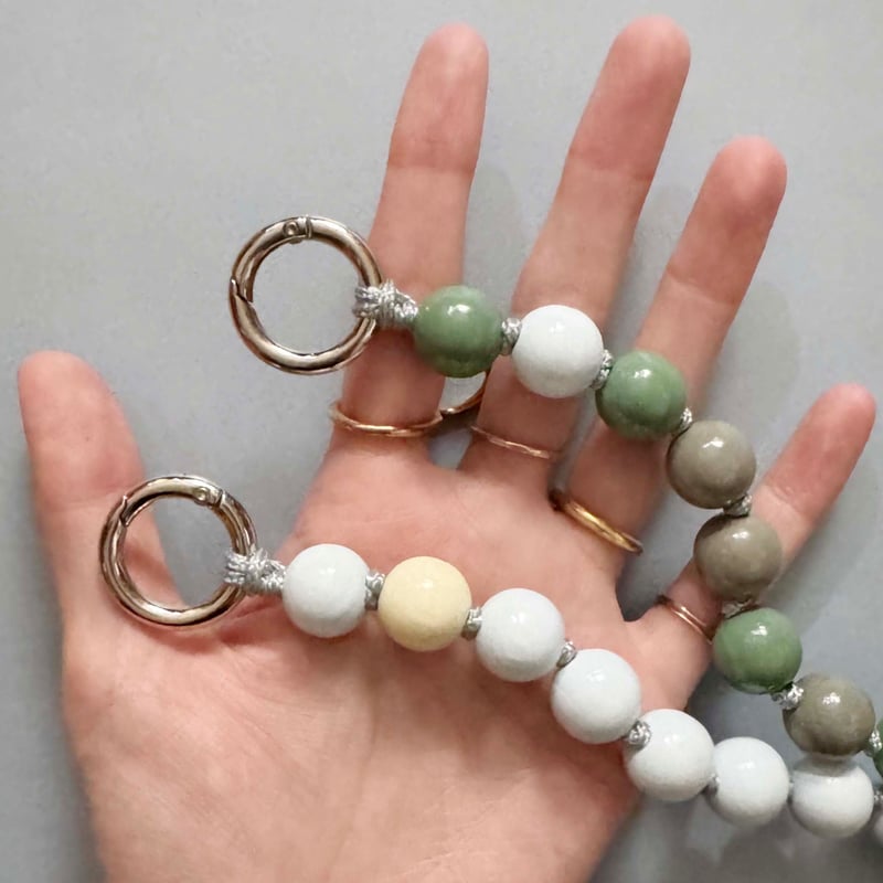 UPBEADS MINI (22cm)_WHITE/HAPPY/VANILLA BEAN/VE