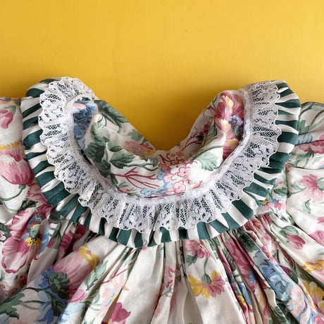 flower tops&pants outfit