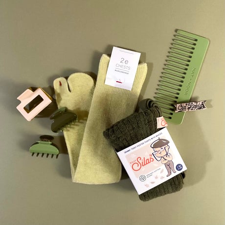 SILLY Silas Granny Teddy Warmy Tights Collection_Olive