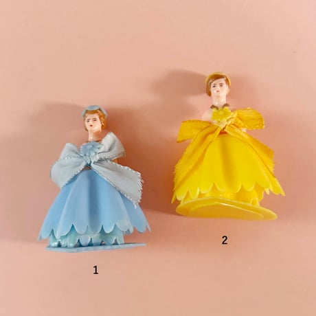 cake topper