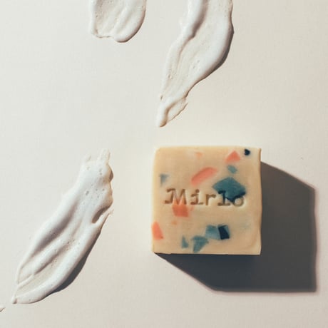 Mirlo_SOAP IN A BOX(Osanyin,Xochipilli)