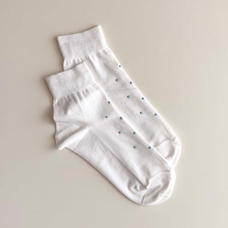 2e CHESTS×MARCOMONDE_STONE SHORT socks (Green,Pink,White)