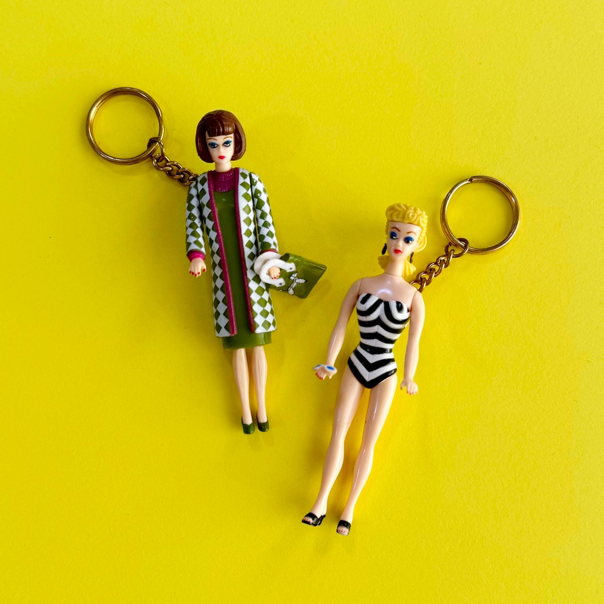 ディオール×ケニーシャーフ　キーホルダー希少品　美品！ 90s Barbie keychain (dead stock) | 2e CHESTS