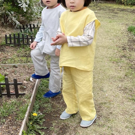 Eshvikids_LINEN SET (GREY/PINK/YELLOW) / 3,4years