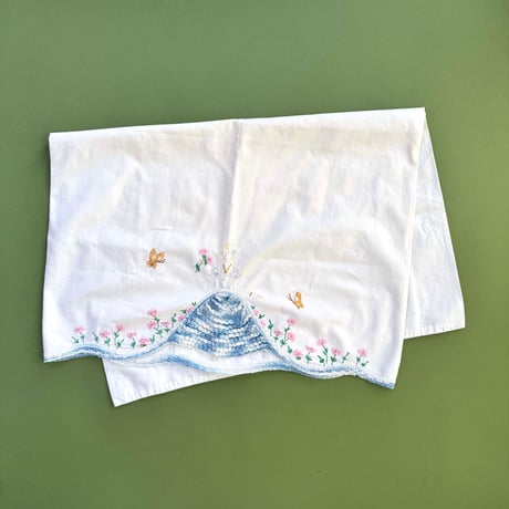 embroidery pillowcase