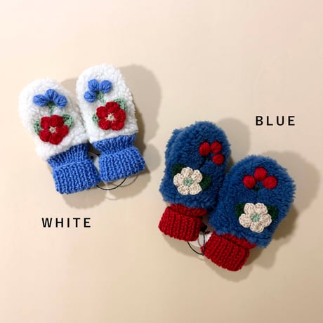 RKO_Floral Fluffy Mittens (WHITE/BLUE) / 1-2,3-4years