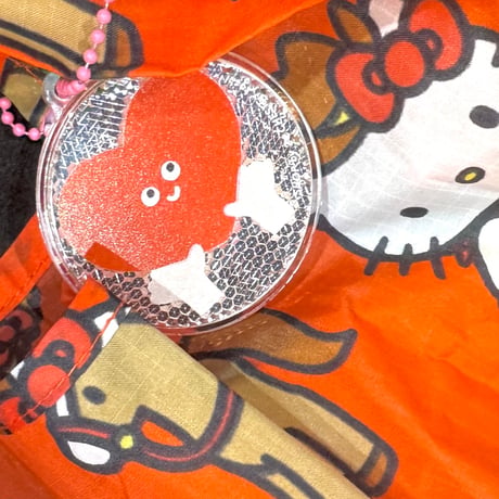 2e CHESTS×oitama_key chain
