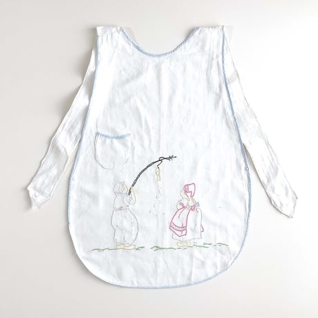 embroidery apron