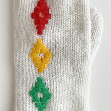 70s knitting mittens