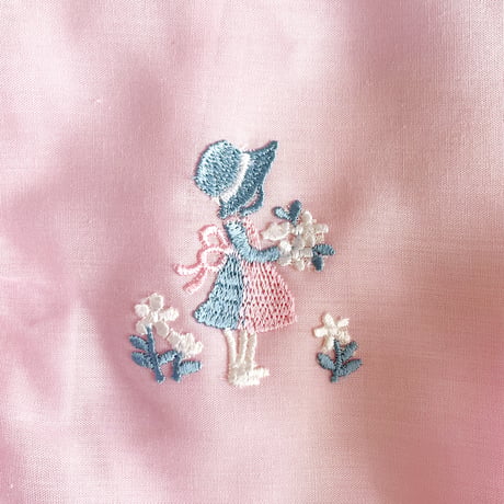 embroidery night dress (dead stock) / 5-6years