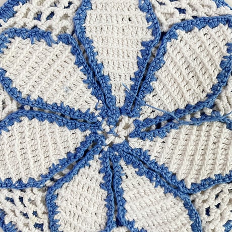 60s crochet mat
