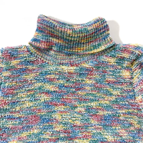 mix color tops