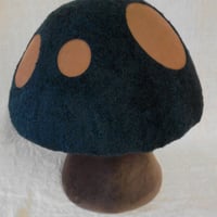 キノコ椅子（特中）
