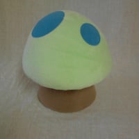 キノコ椅子（小）