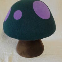 キノコ椅子（特中）