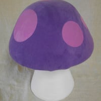 キノコ椅子（大）