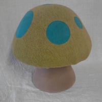 キノコ椅子（特中）