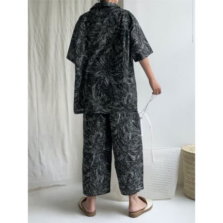 #100 Khadi Printed Bowler Shirts Regular (Triostar - Black)