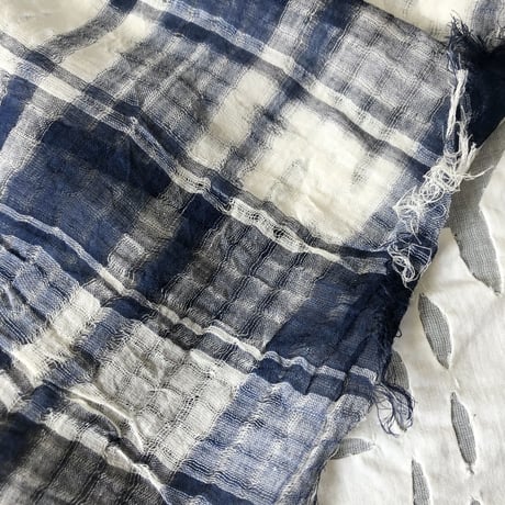 TC Khadi Border & Plaid Stole (Navy Plaid)