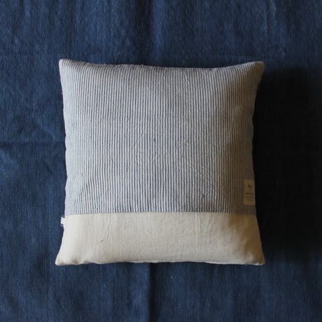 Gara-bou × Khadi Cushion Cover (Indigo Stripe)