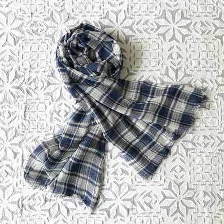 TC Khadi Border & Plaid Stole (Navy Plaid)