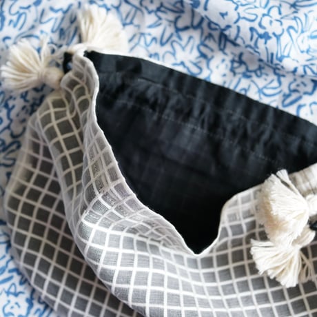 Silk + Viscose Drawstring Bag ( White / S)