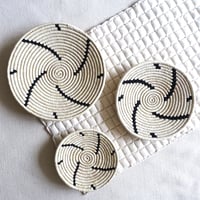 Sabai Place Plate 3sizes (Ark Natural)