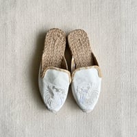 Abaca Sandal "Bird" (White)