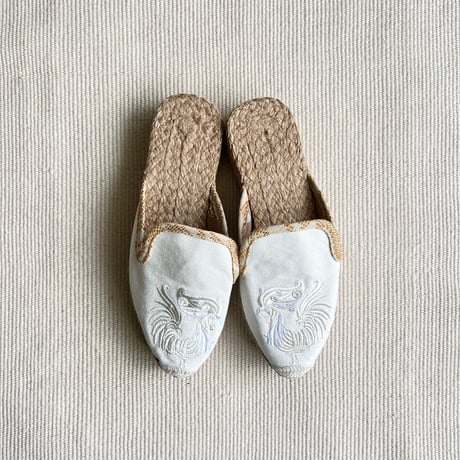 Abaca Sandal "Bird" (White)