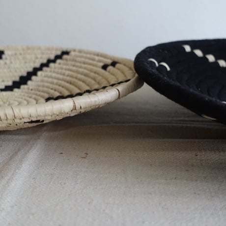 Sabai Place Plate 3sizes (Ark Black)