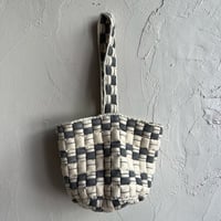 Sujni Cylinder Bag (Ivory x Black)