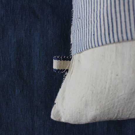 Gara-bou × Khadi Cushion Cover (Indigo Stripe)