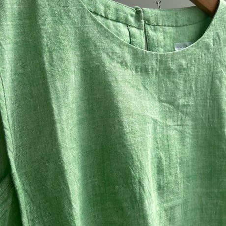 Woven Sleeveless Top (Green)