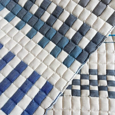 Sujni - Pila Quilt (Blue)