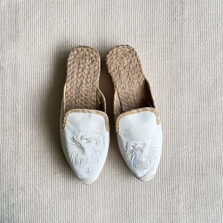 Abaca Sandal "Bird" (White)