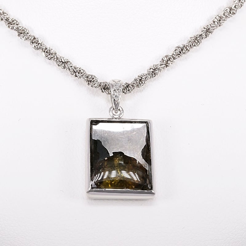 イミラックパラサイト隕石ネックレスbig bang 隕石直売所隕石王子