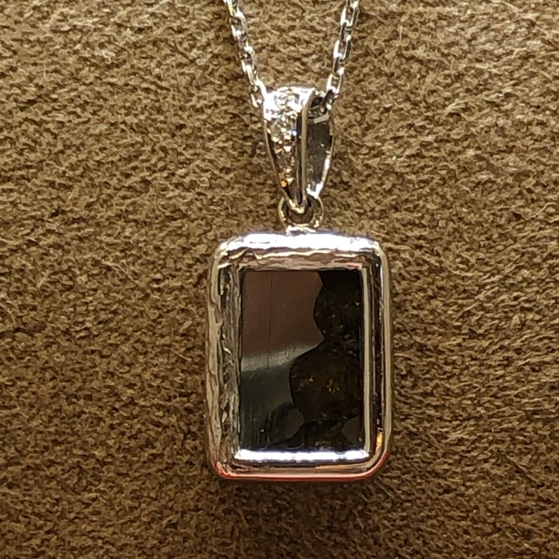 パラサイトイミラック隕石®️PT900ダイヤモンドネックレス】〜量