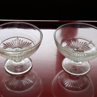 【アンティーク】 昭和レトロ プレスガラス 氷コップ 菊出し模様 アイスクリームカップ