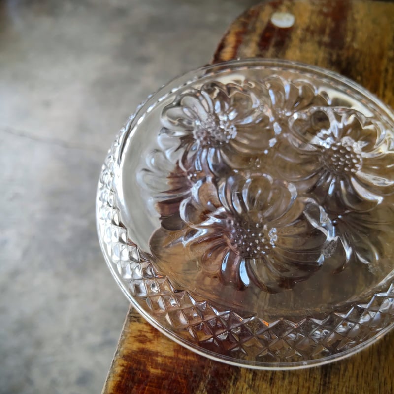 【Webster】薔薇のレリーフのコースター 8枚【純銀 / ガラス】 Webster】薔薇のレリーフのコースター 8枚【純銀 / ガラス