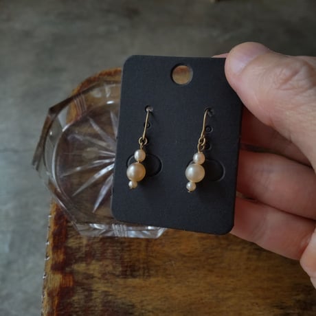 フランスヴィンテージパールのシンプルピアス