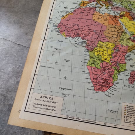 ドイツの古い地図帳の切り抜き アフリカ
