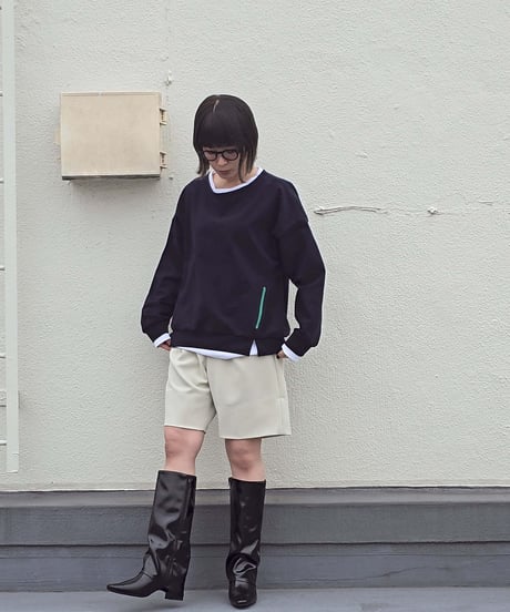 two tucks short pants　￥24,200→￥12,100