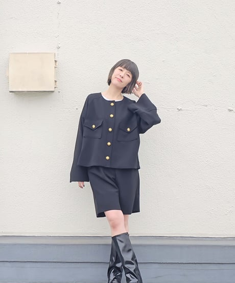 two tucks short pants　￥24,200→￥12,100