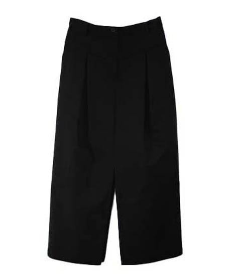 tight skirt. ¥25,300→￥12,650