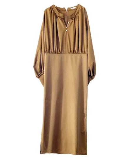 tuck  one-piece￥38,500→￥19,250